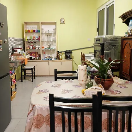 Casa Privata A Durazzo Di 100m Quadrati Con Veranda Di 62m Quadrati * Durrës